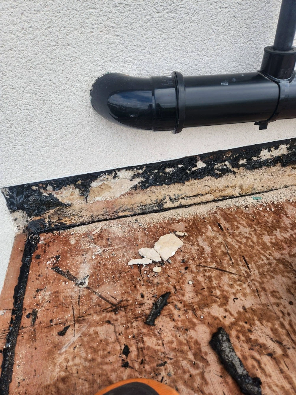 Flat roof repair job